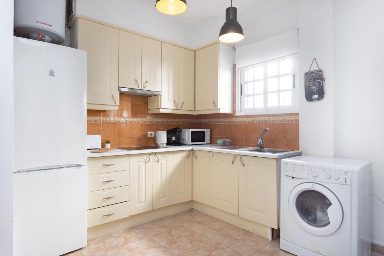 Costa Apartment *